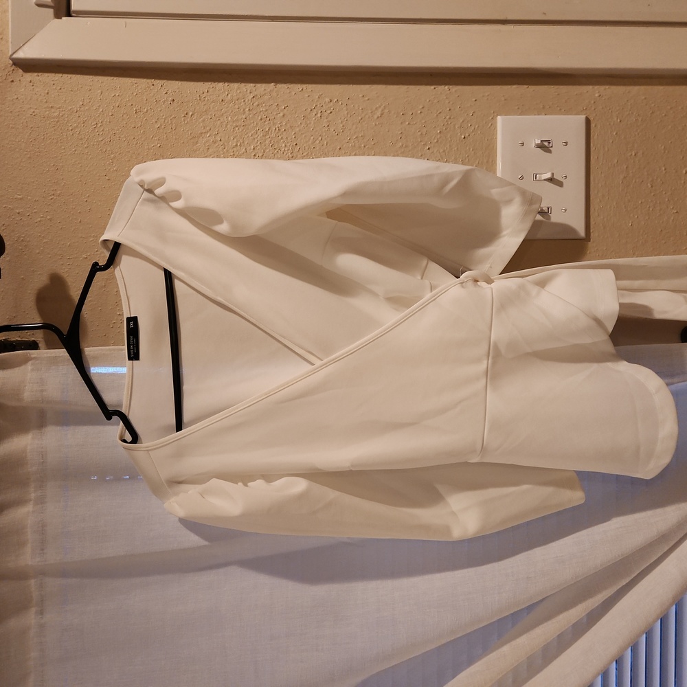 1X White wrap Blouse